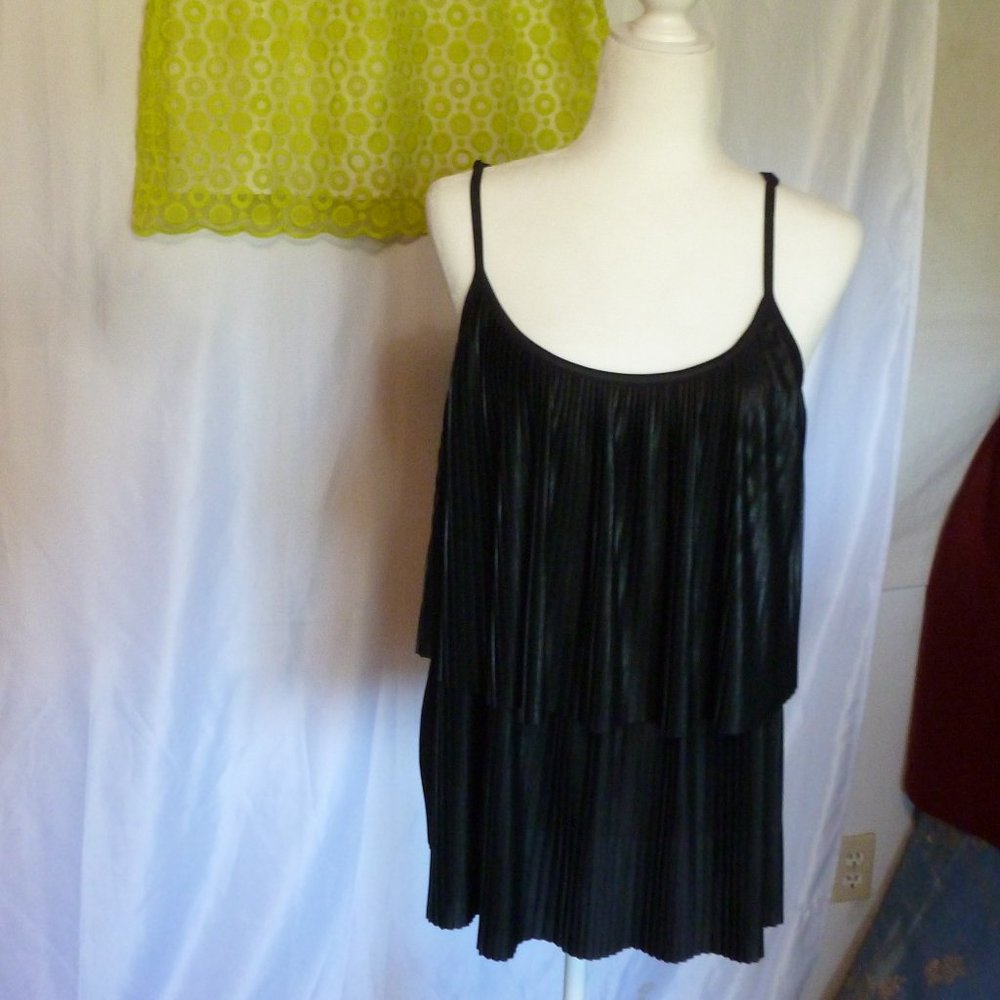 Date Night Black layered top for a full figure - Picture 1 of 10